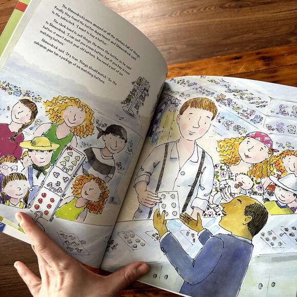 PJ Library Things Should Match Jewish Paperback Book - Picture 5 of 9